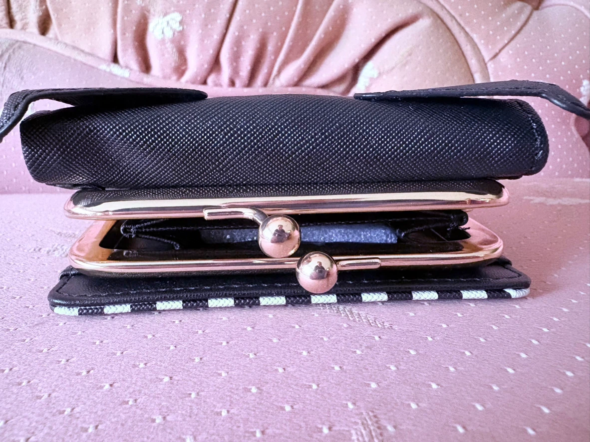 Kuromi Sanrio Bi-Fold Wallet - photo 4