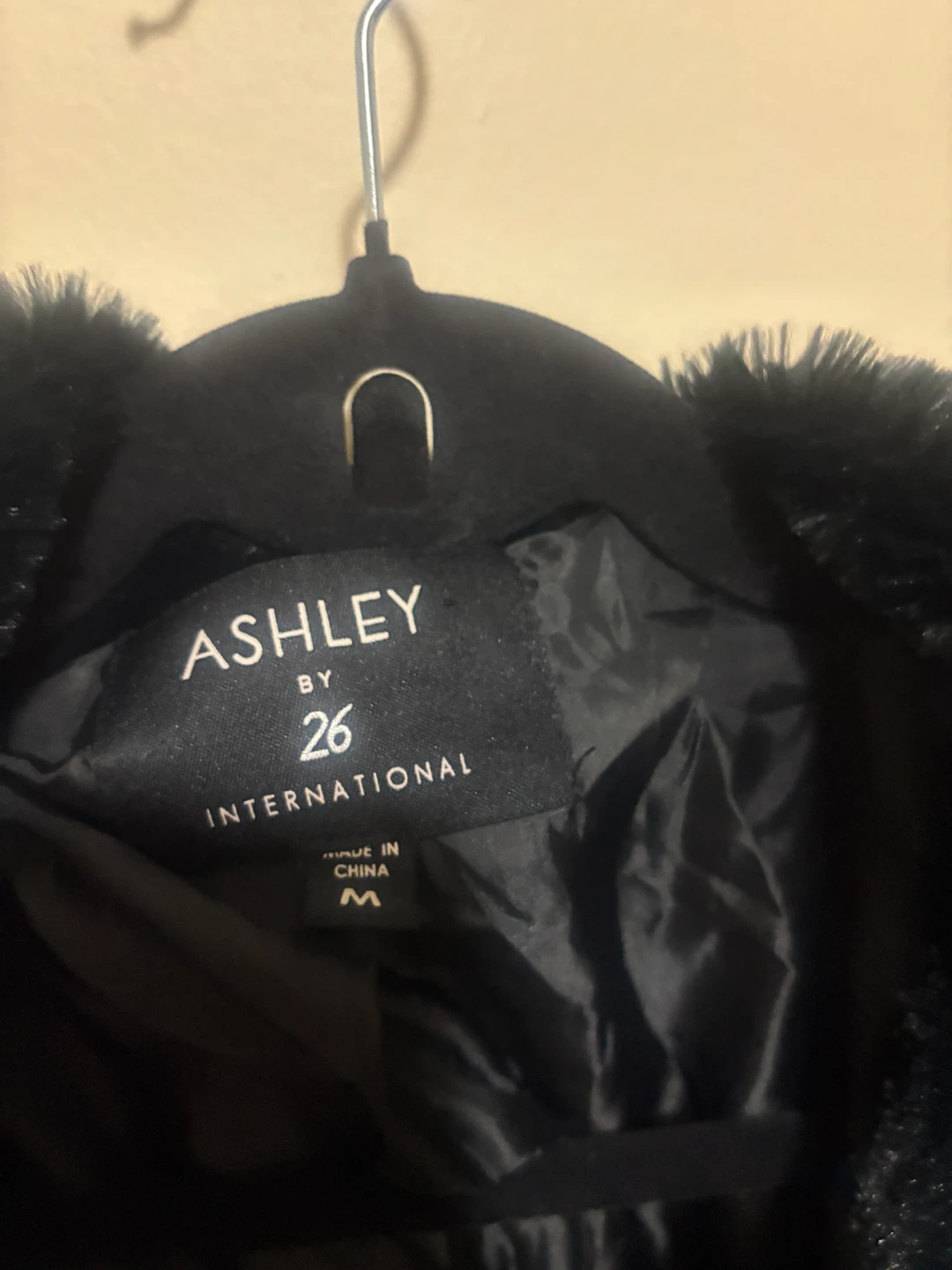 Ashley by 26 International Black Faux Fur Jacket - photo 2