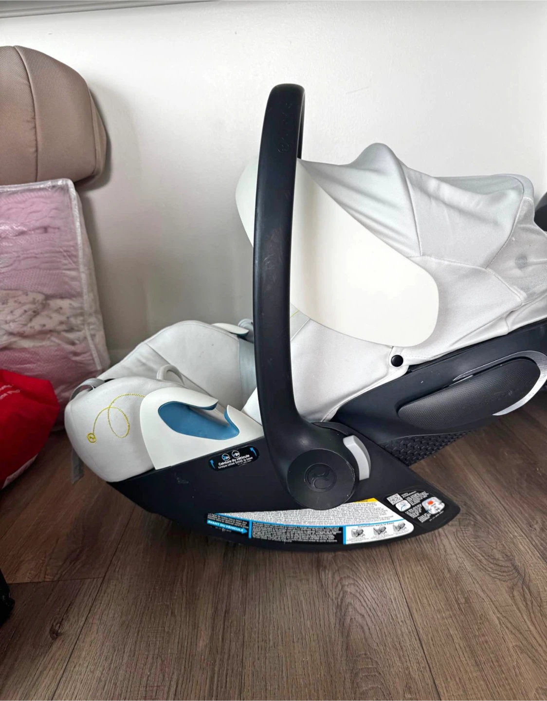 Cybex Cloud G Lux Infant Car Seat with Base