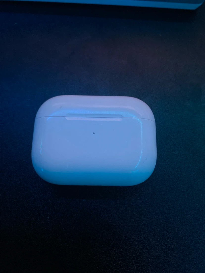 Apple AirPods Pro (NEED GONE ASAP) price negotiable