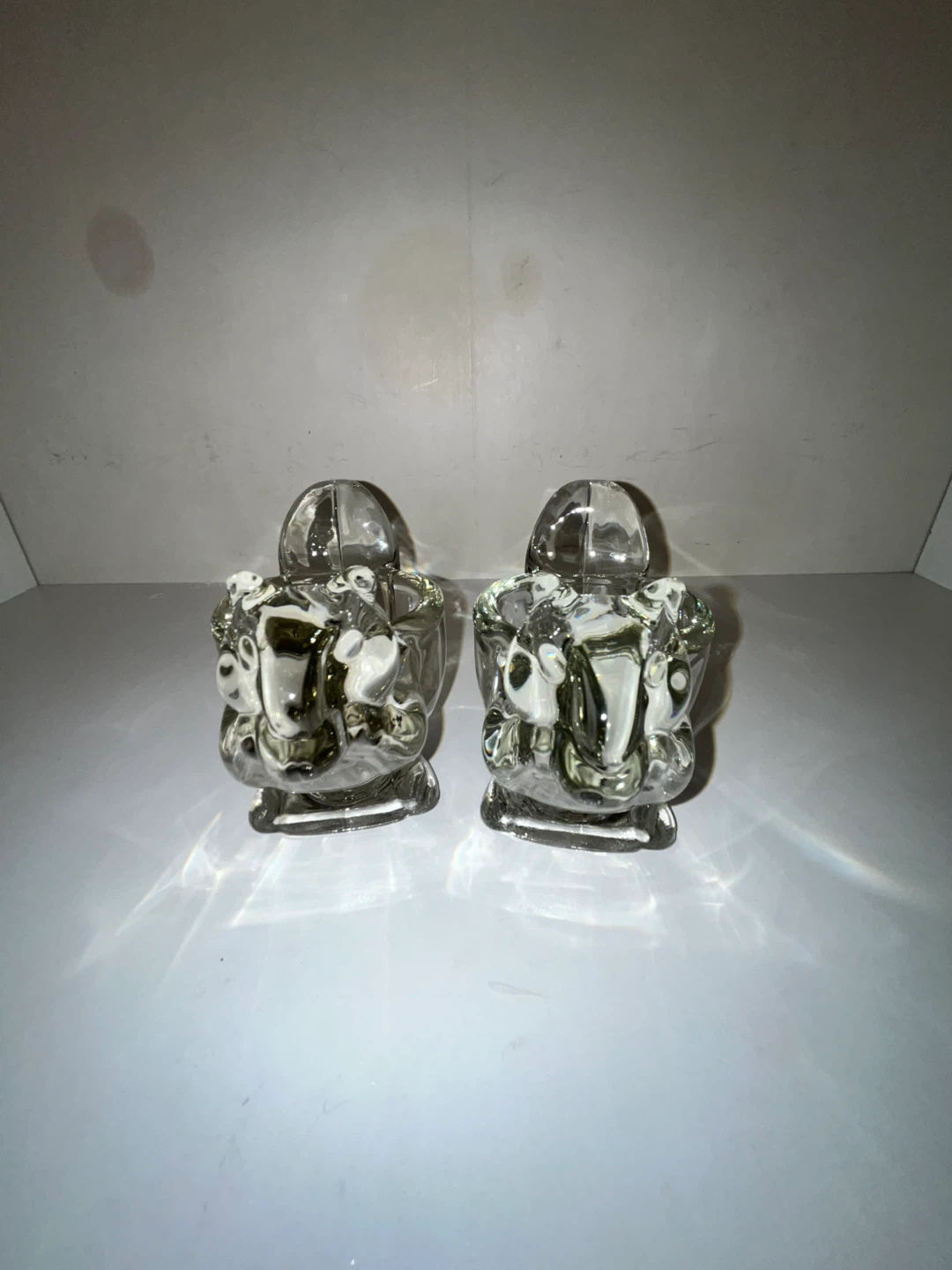 Set of 2 Vintage Glass Squirrel Dishes - photo 2