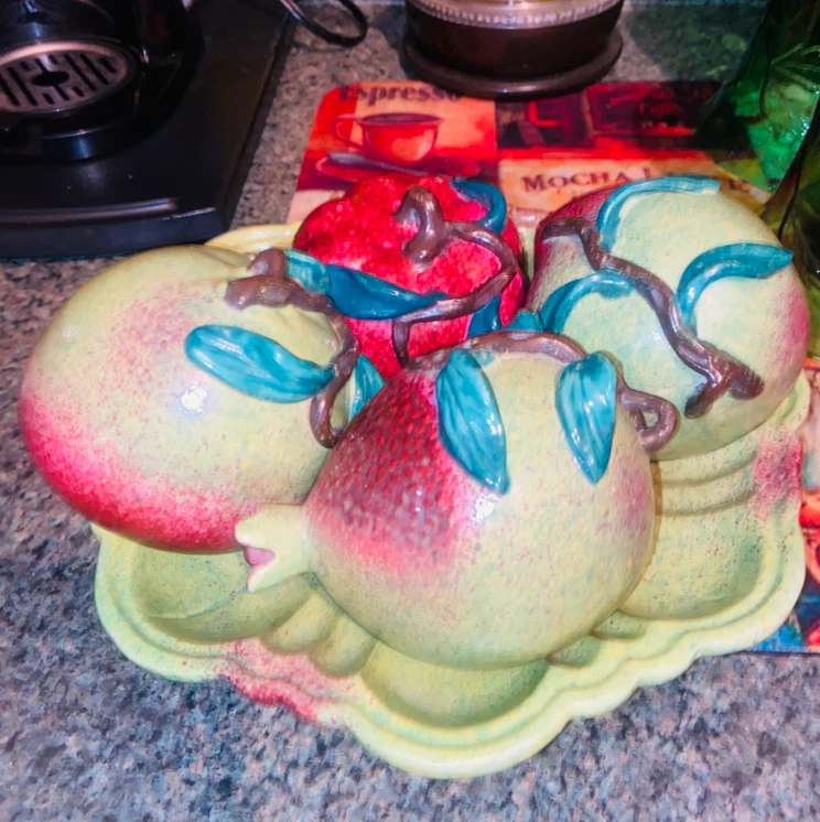 Ceramic Fruit Decorative Bowl