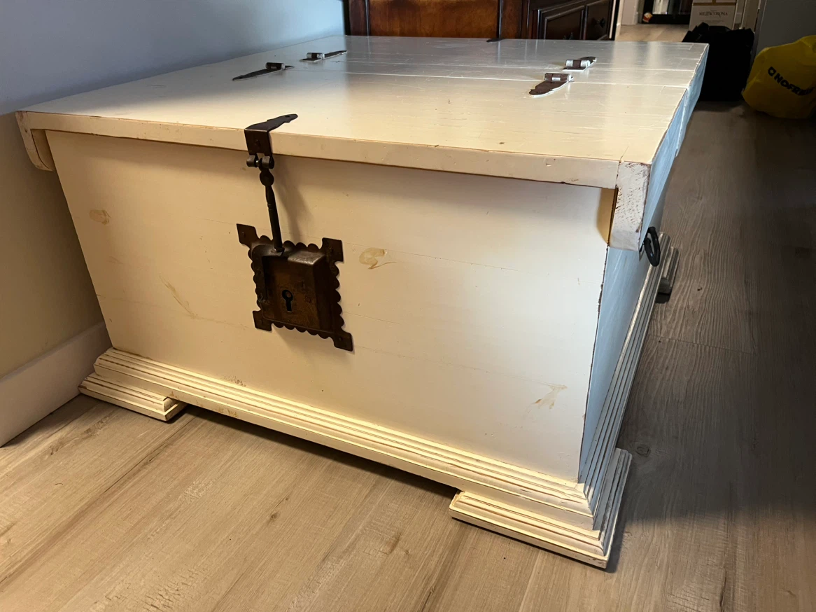 White Wooden Storage Chest