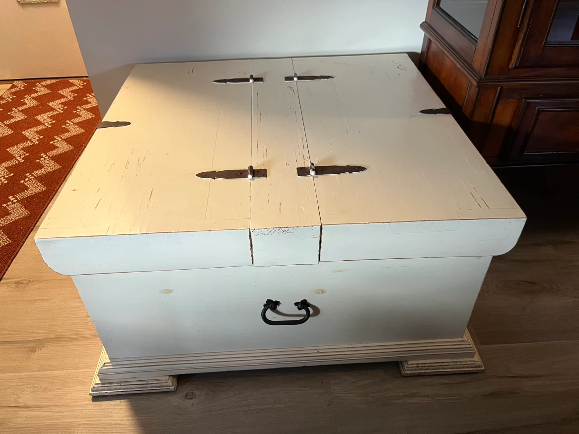 White Wooden Storage Chest - photo 2