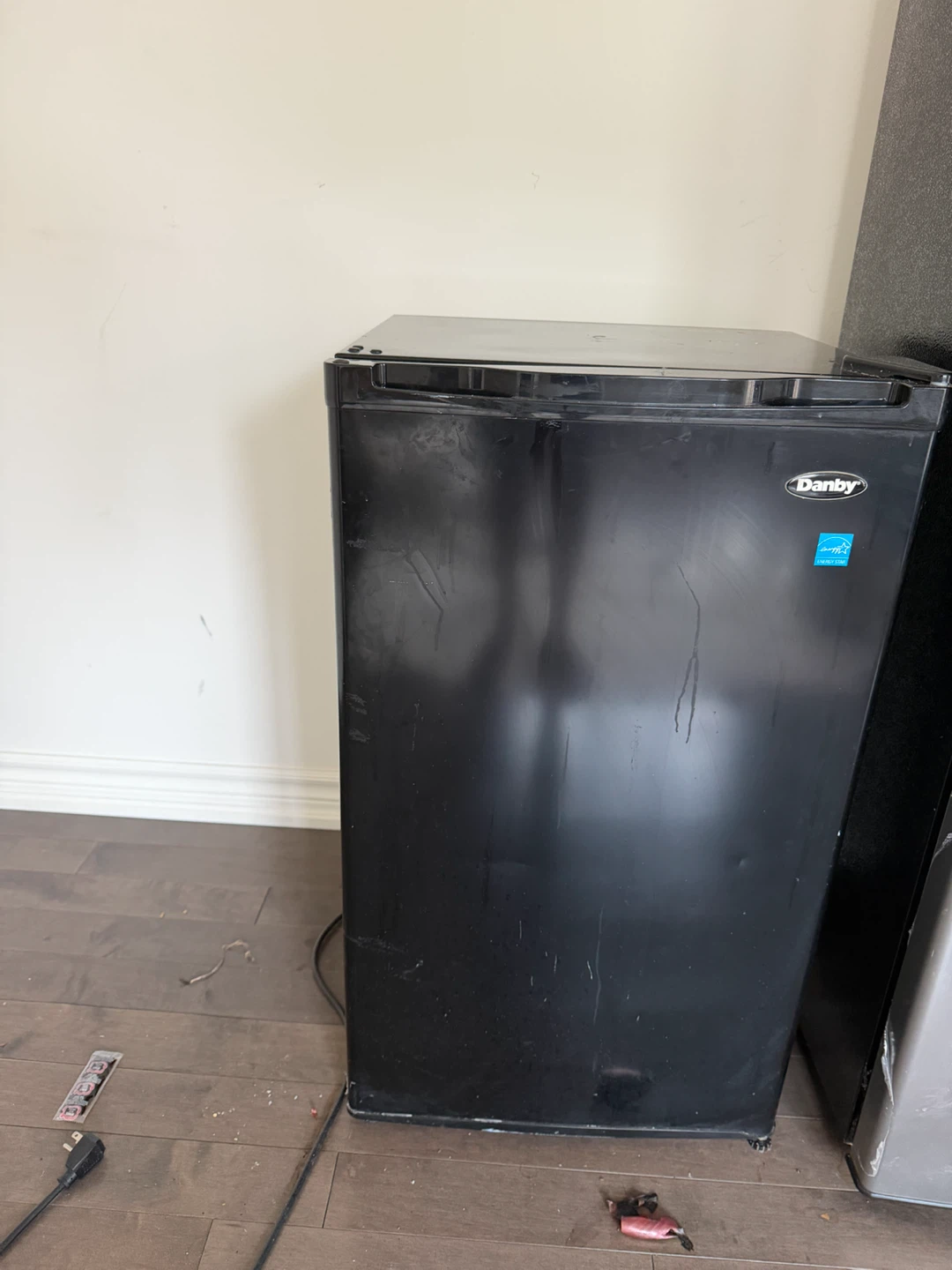 Frigidaire and Danby Compact Refrigerators - photo 3