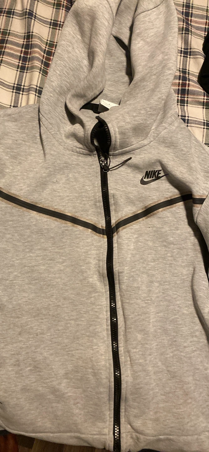 Nike Tech Fleece Hoodie Grey