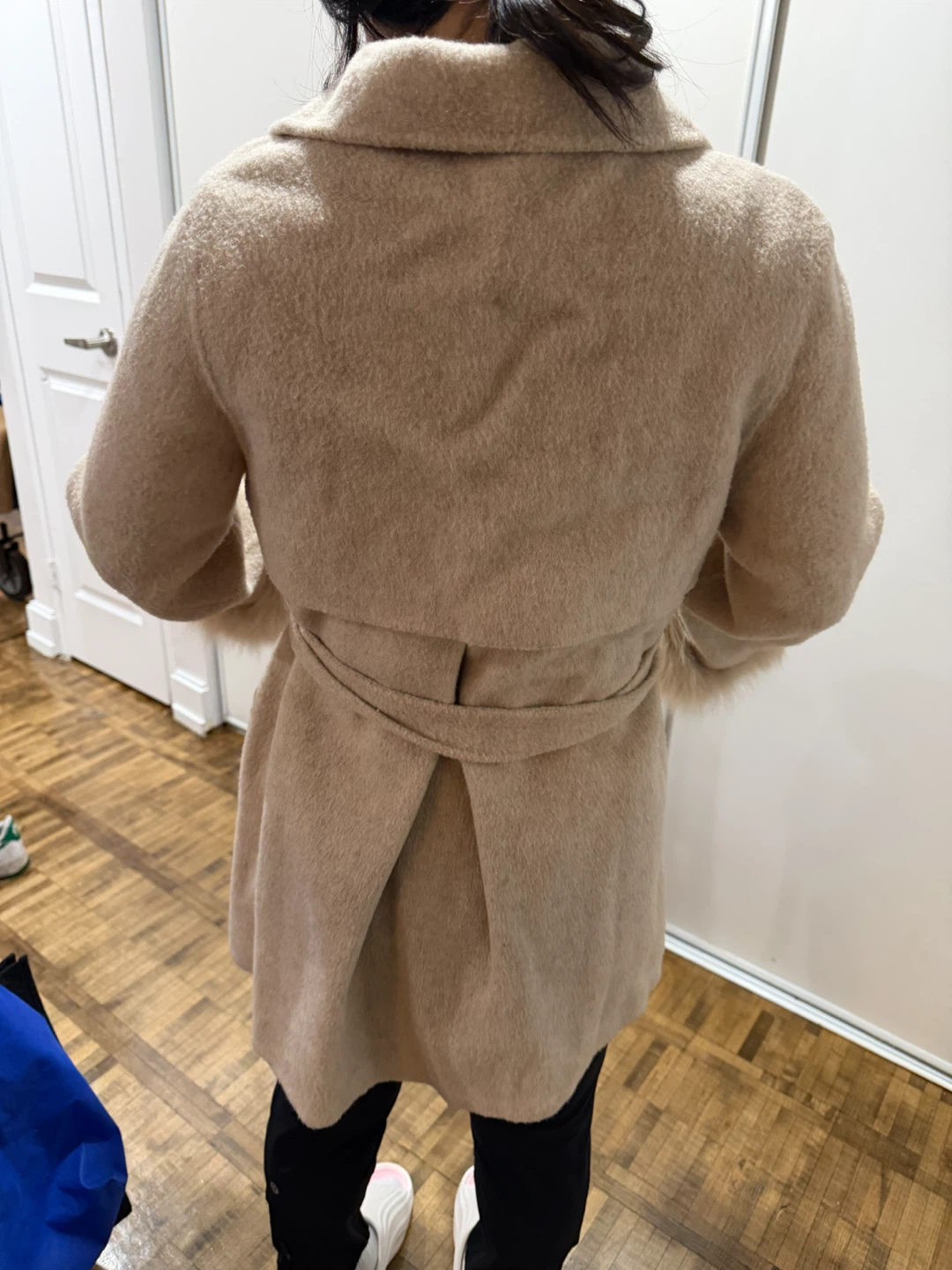 Wool & Alpaca Coat with Genuine Fox Fur Cuffs – Size 4 - photo 3