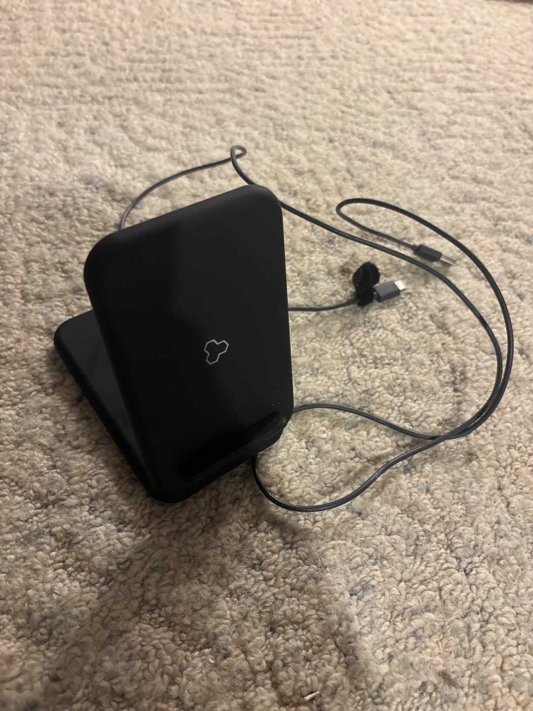 Bluehive Foldable Wireless Charging Station