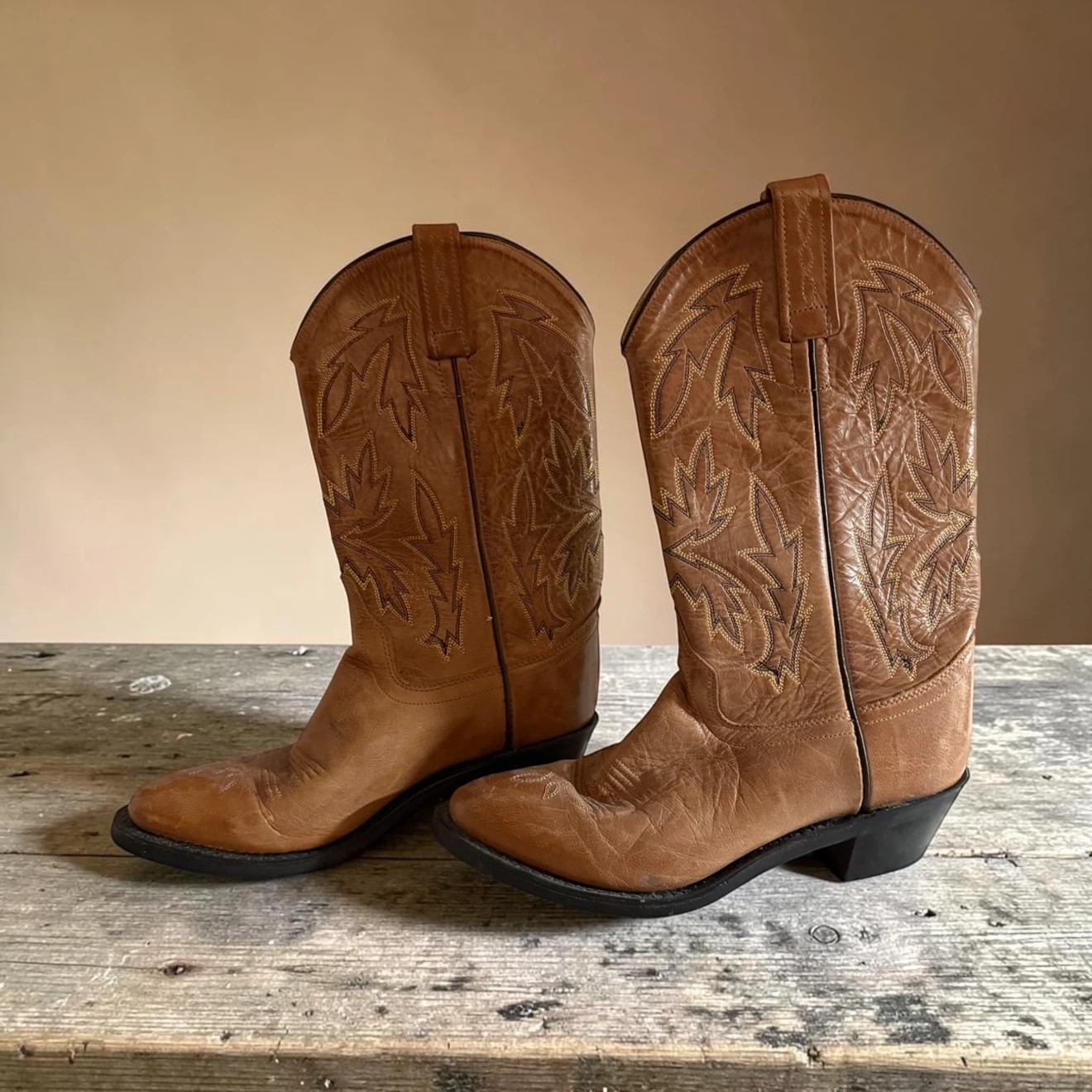 Tan Leather Western Cowboy Boots