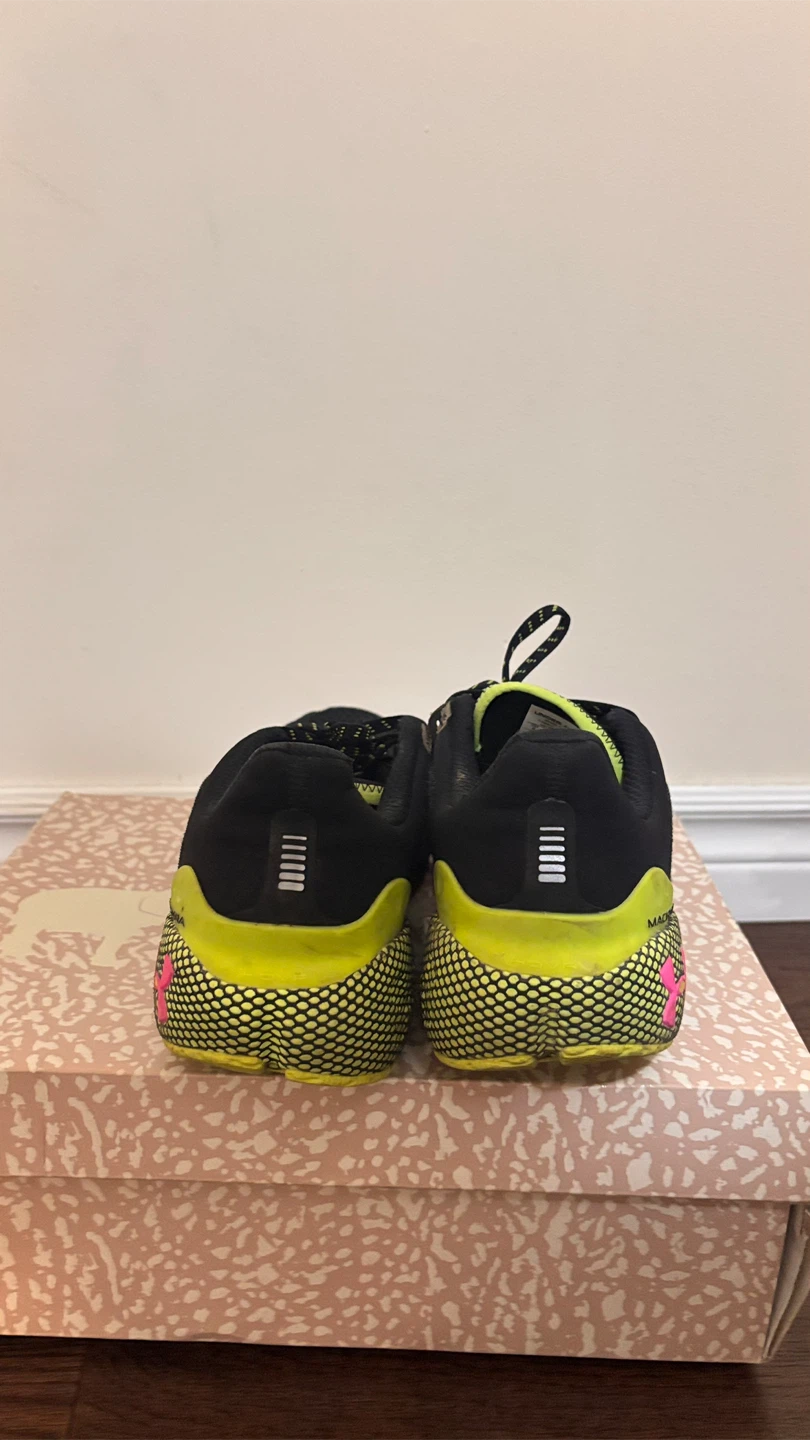 Under Armour HOVR Machina Running Shoes Size US 8 - photo 3