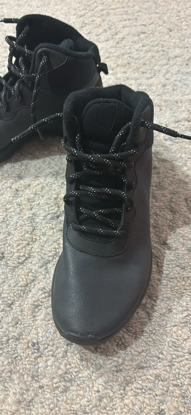 Nike Tanjun High Winter Boots - Women's Size 9 - photo 3