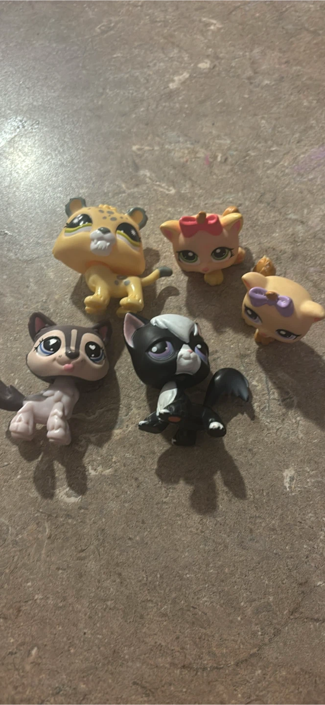 Littlest Pet Shop Figures - Set of 5