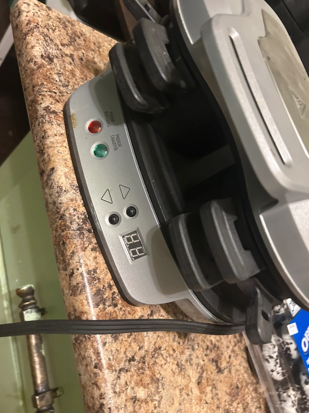 Breakfast sandwich maker - photo 3