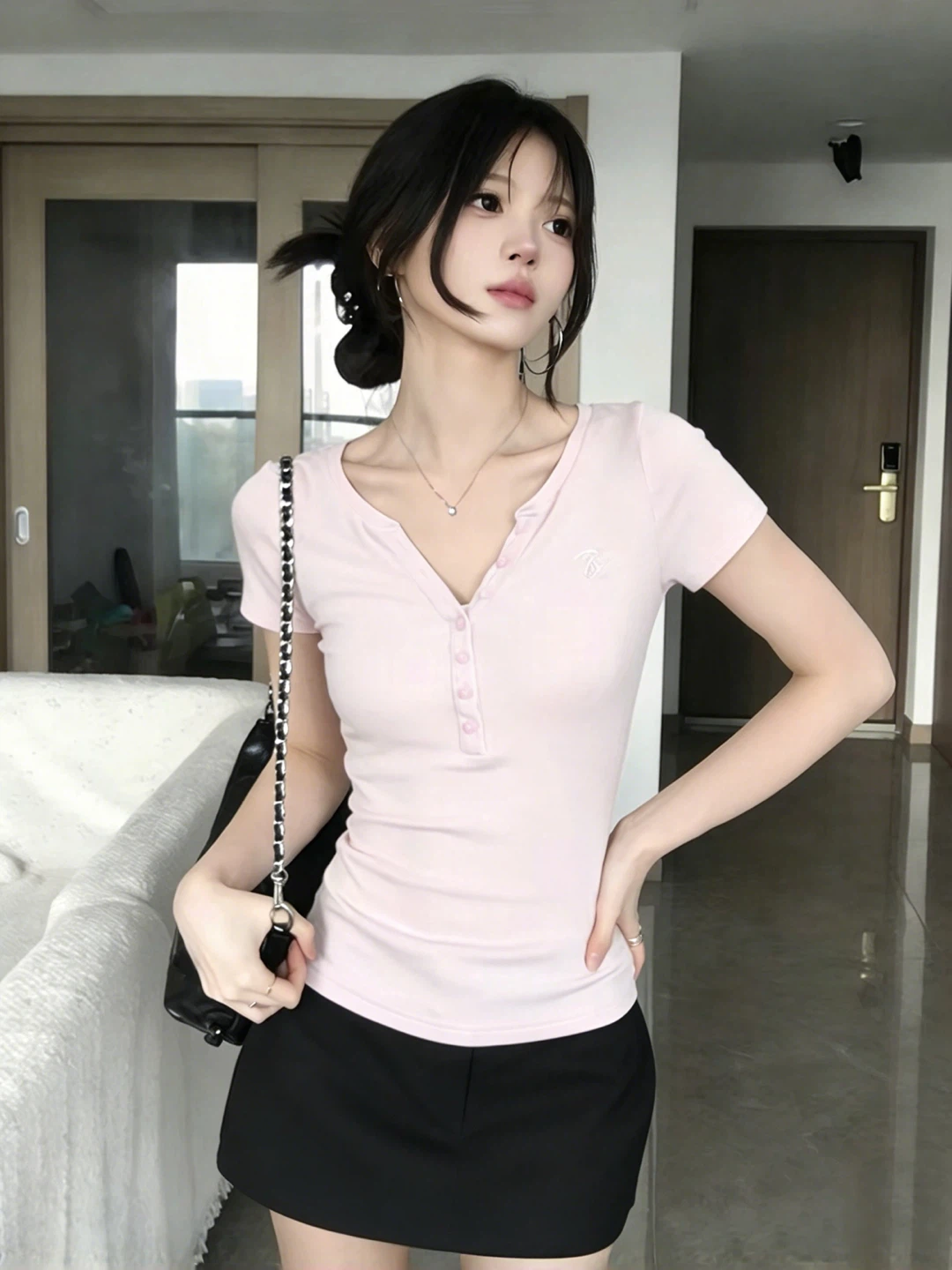 Slim-Fit Baby Pink V-Neck Henley Tee - photo 2