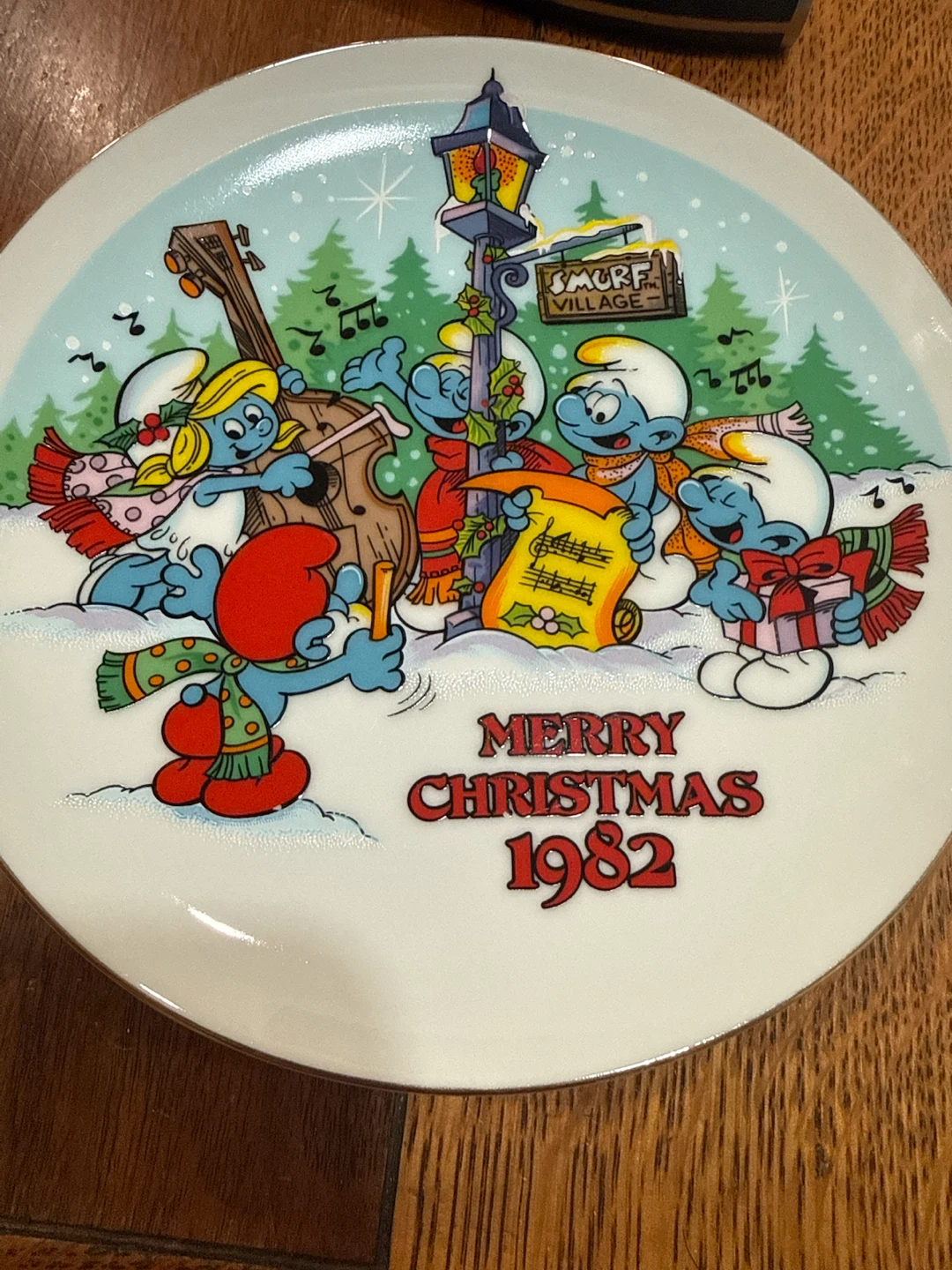 Vintage 1982 Smurfs Christmas Collectible Plate