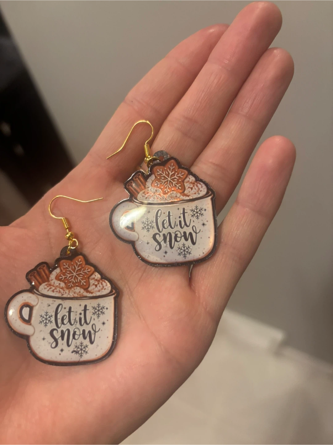 Cozy winter earrings