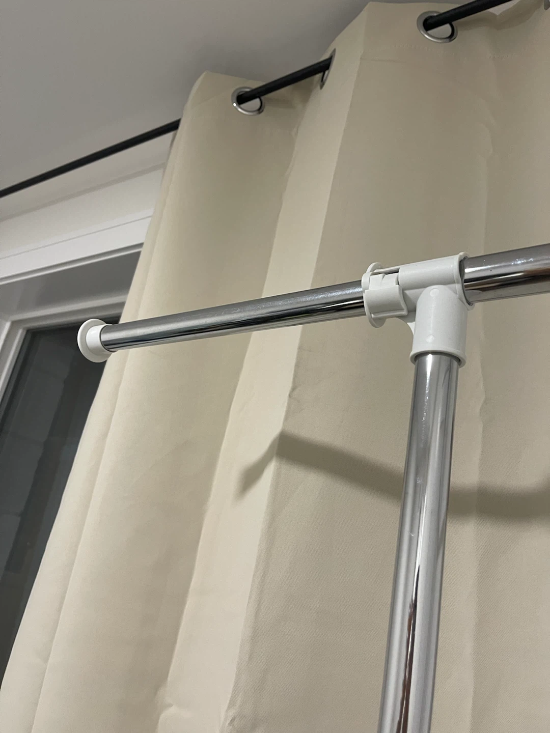 Adjustable Metal Clothes Rack - photo 2