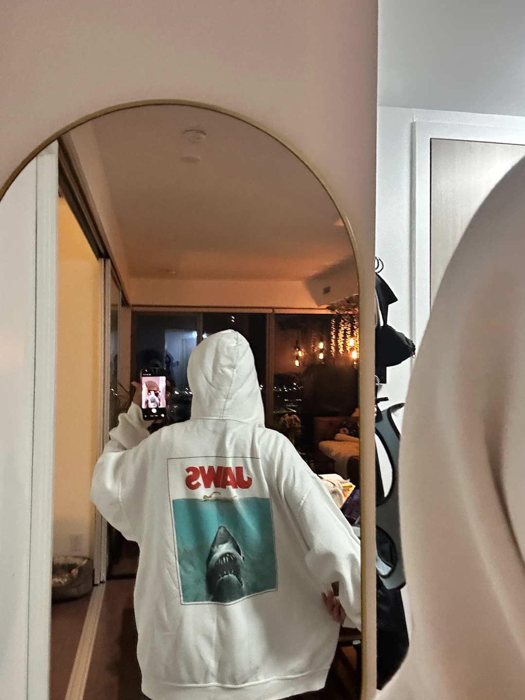 Jaws Graphic Hoodie - photo 5