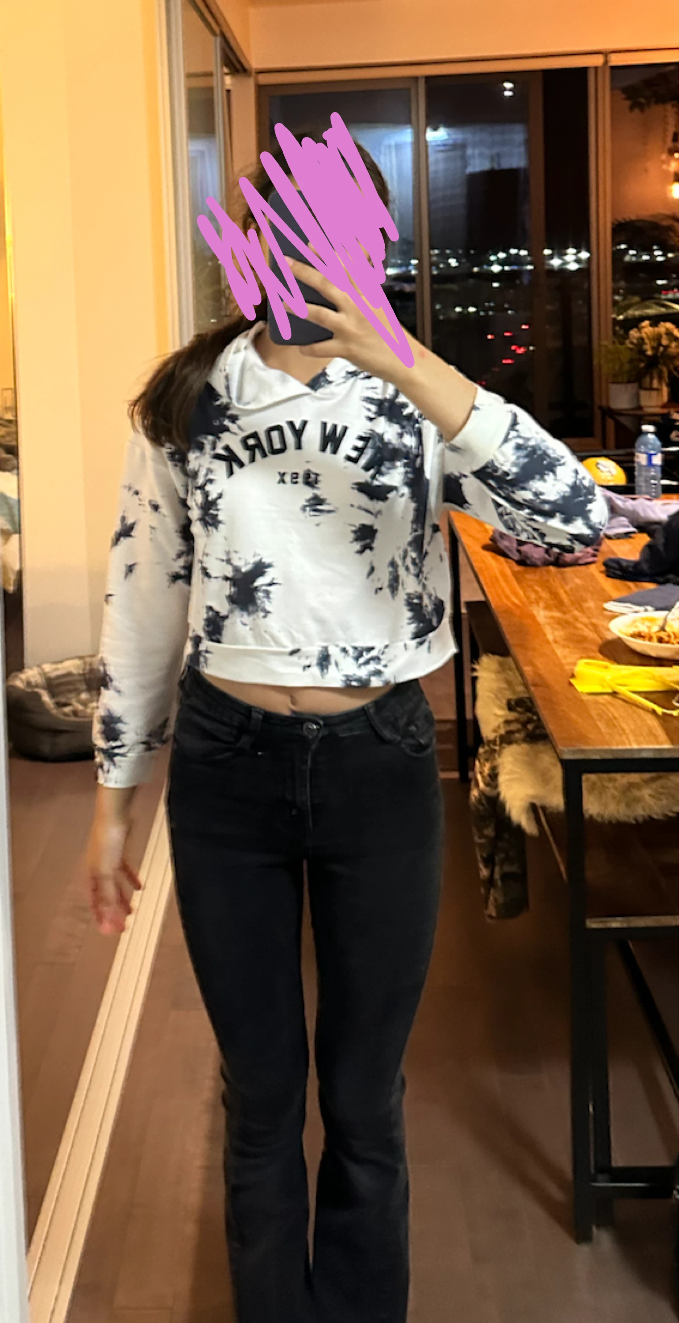 New York 199X Black and White Tie-Dye Crop Hoodie - photo 3