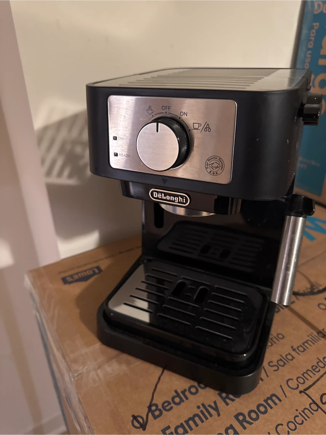 De’Longhi Espresso Machine - photo 2