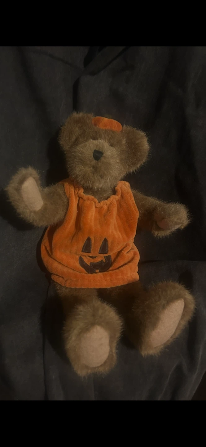Boyds Collection Pumpkin Bear