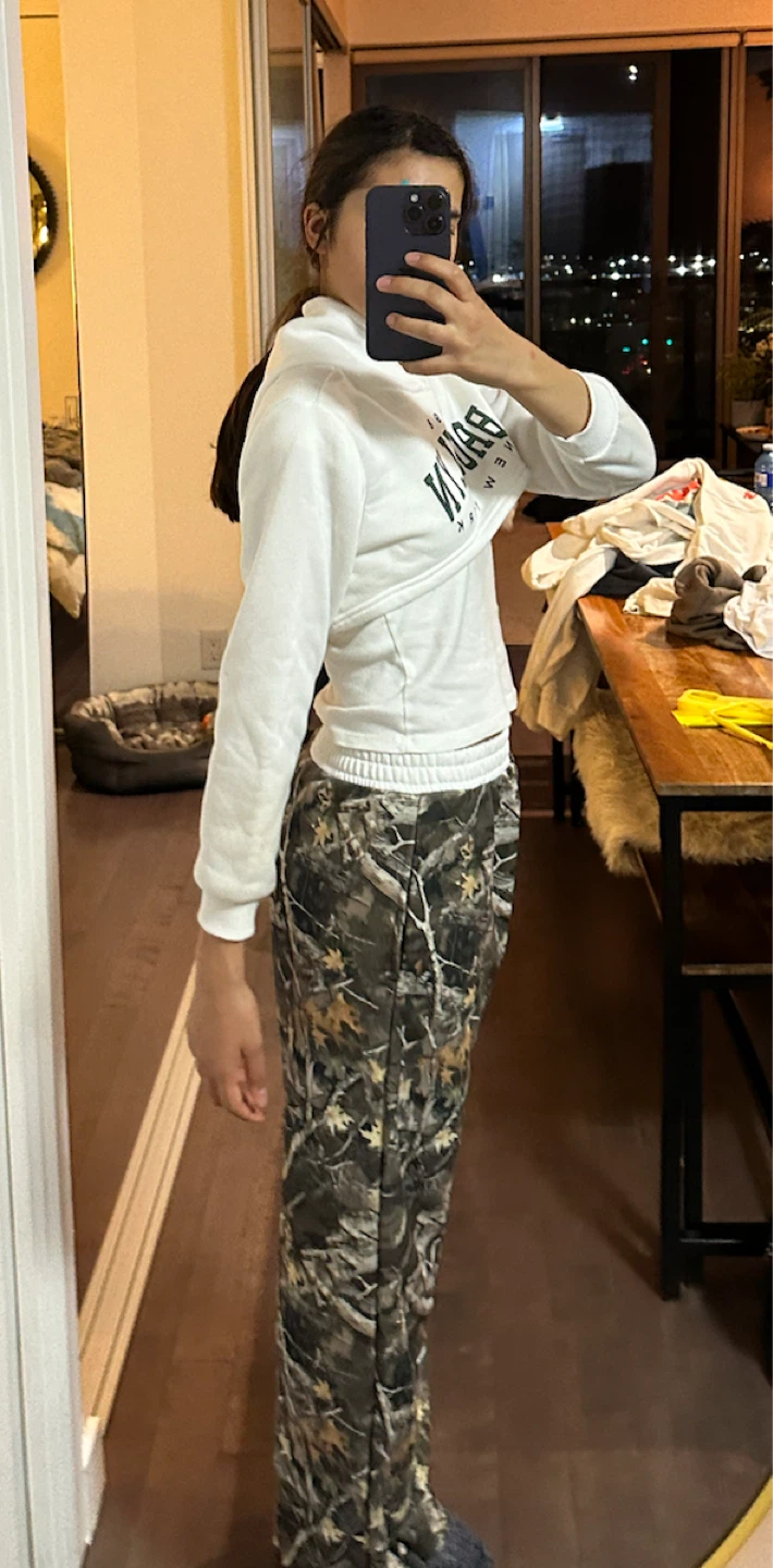 Brooklyn New York Crop Hoodie - photo 4