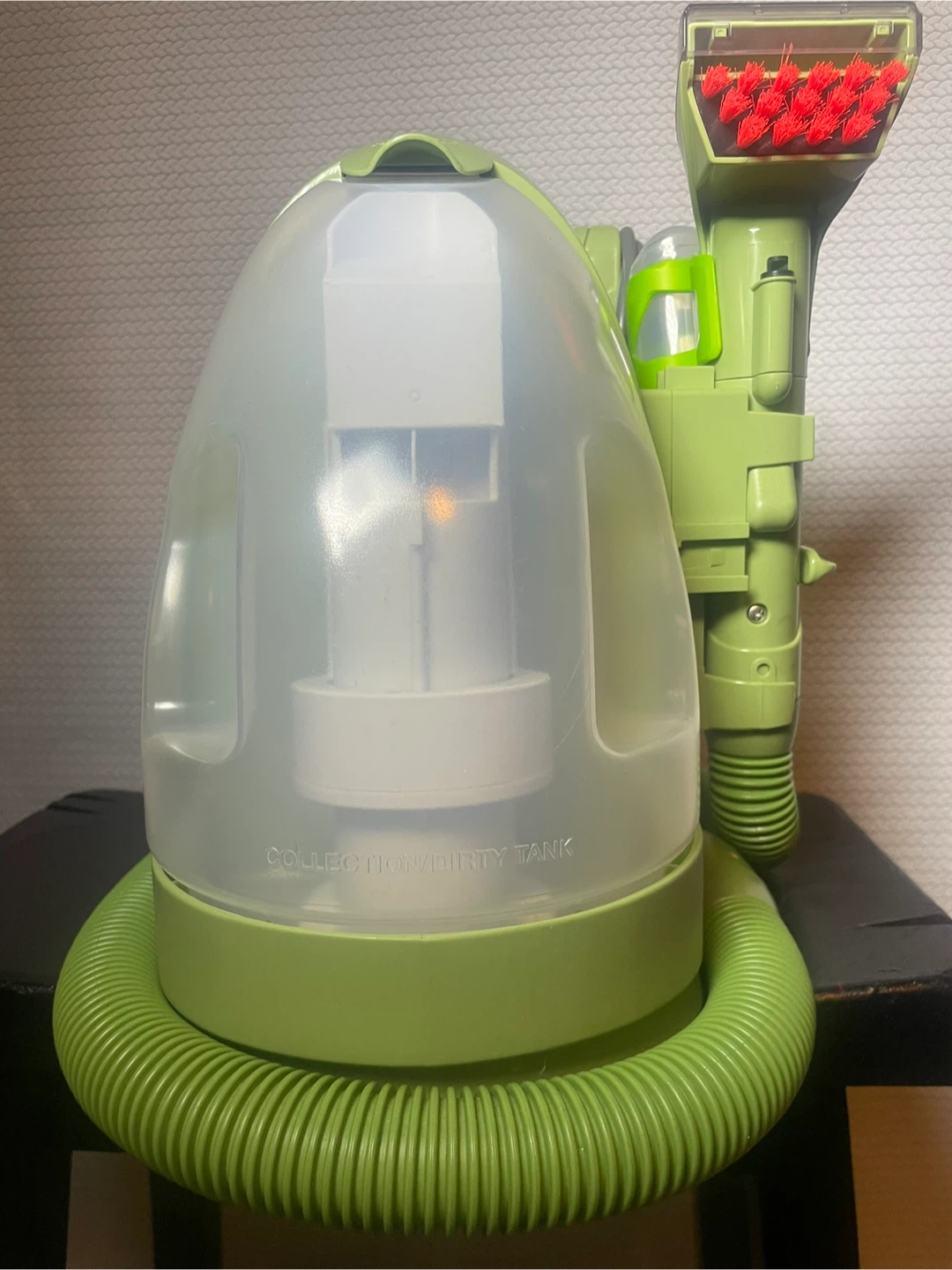 Bissell Little Green Portable Carpet Cleaner - photo 2