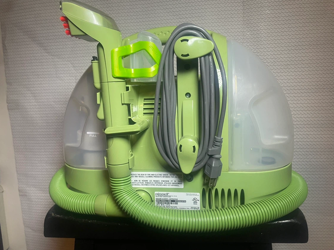 Bissell Little Green Portable Carpet Cleaner - photo 4
