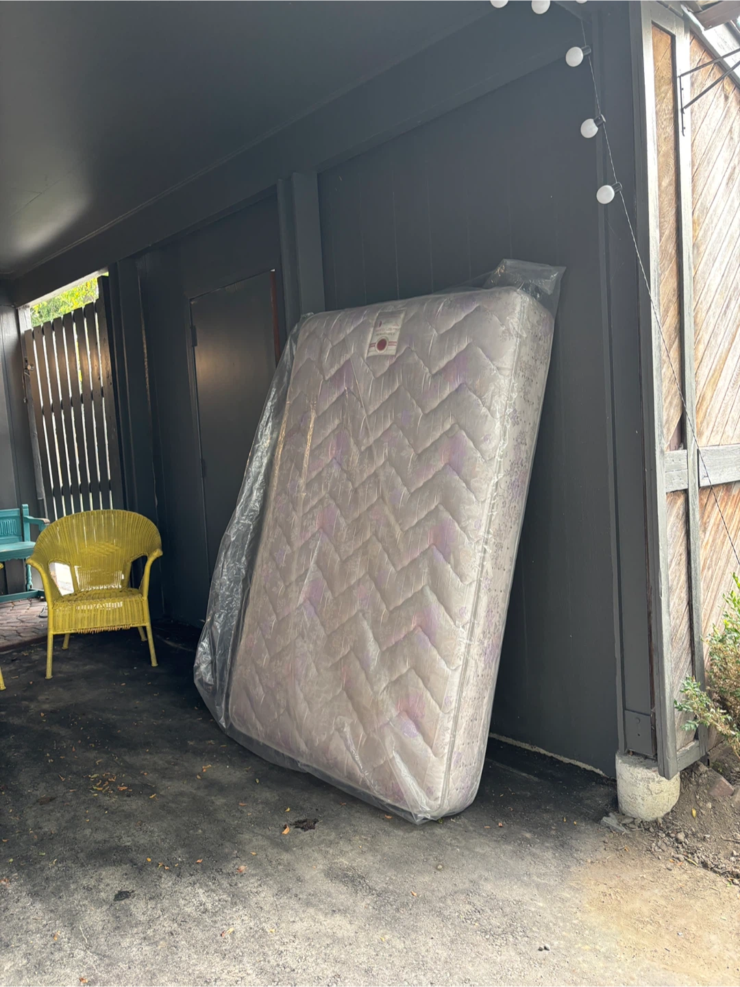 Free “2/3rd’s” mattress - photo 2