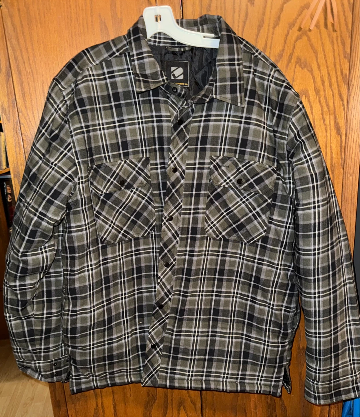 Men’s button down flannel jacket, size XXL, new
