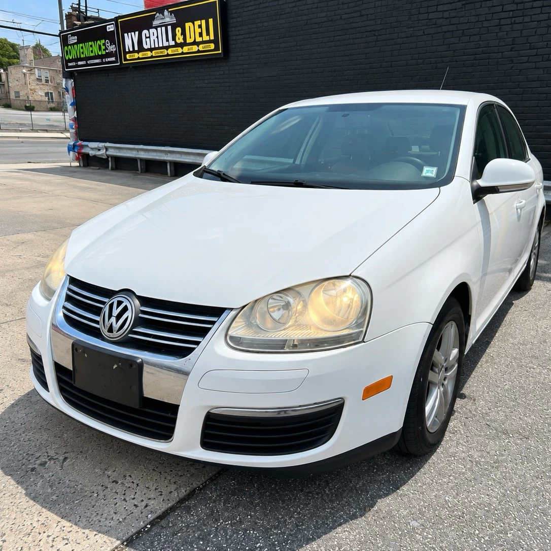 2010 Volkswagen Jetta S - photo 4