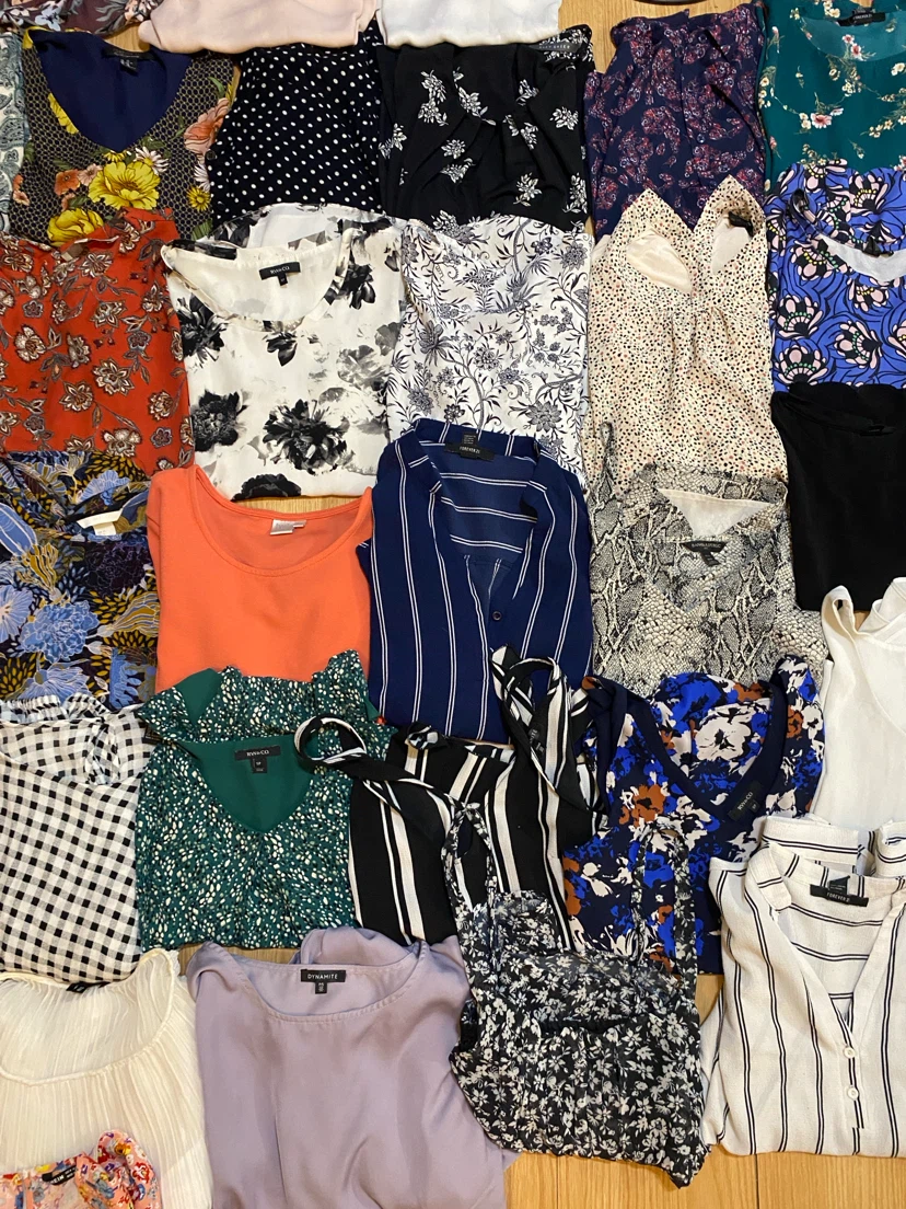 $5 WOMENS OFFICE or GOING OUT BLOUSES❤️💙💜 - photo 2