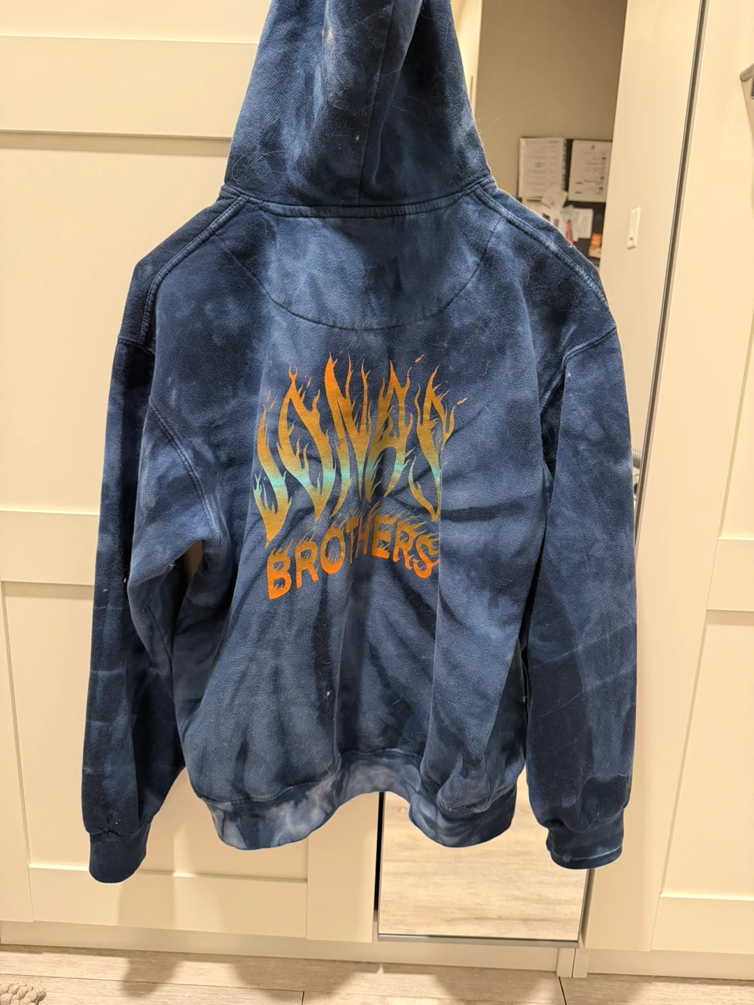 Jonas Brothers Burning Up Hoodie (small) - photo 2
