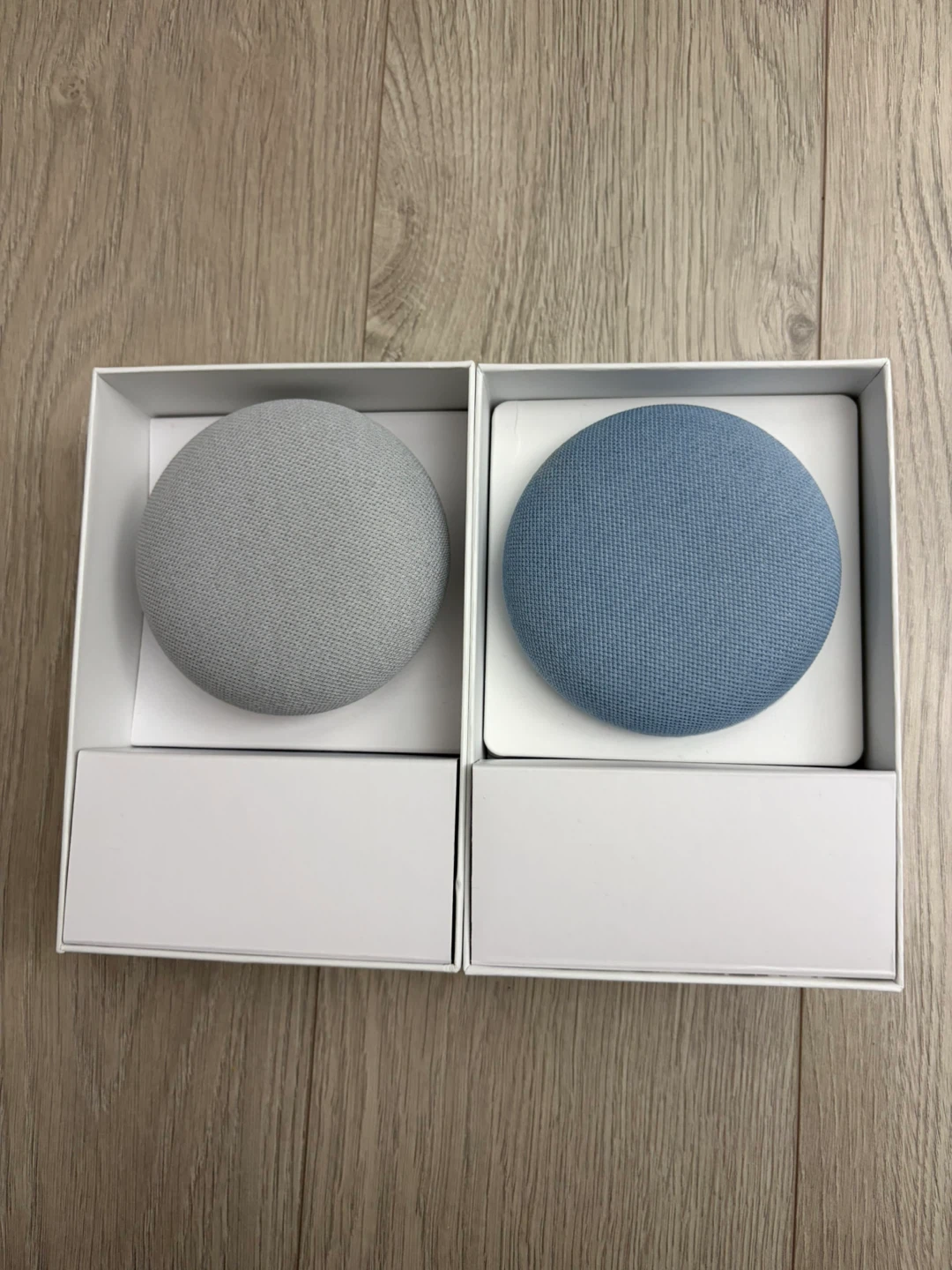 Google Nest Mini 2nd Gen - photo 2