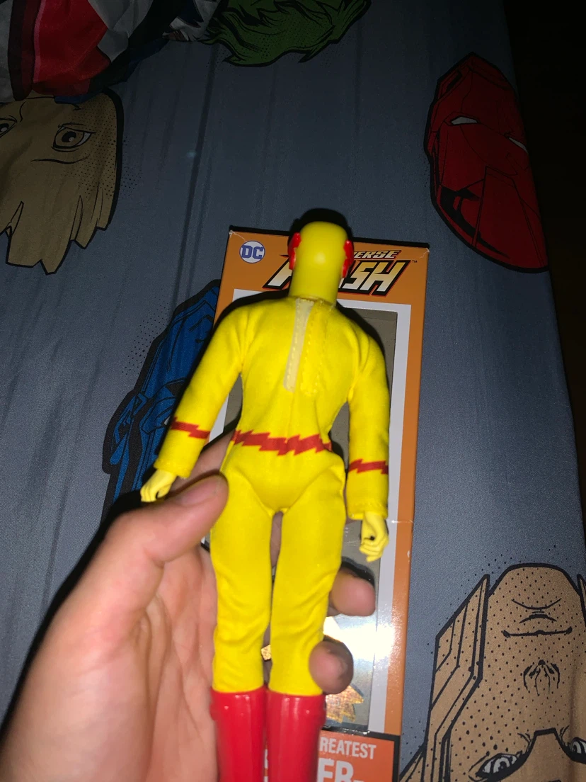 DC Reverse Flash Action Figure - photo 3