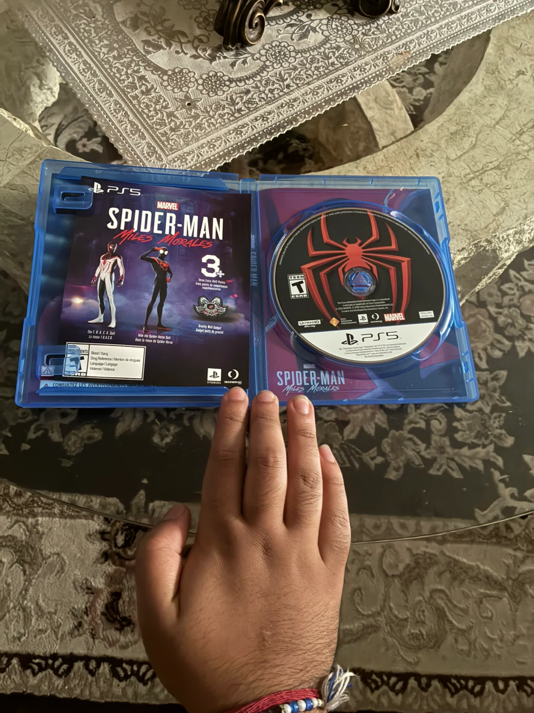 Marvel's Spider-Man: Miles Morales Launch Edition for PS5 - photo 3