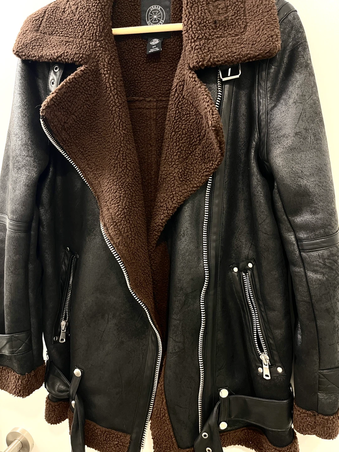 Urban Outfitters Faux Leather Jacket - photo 2