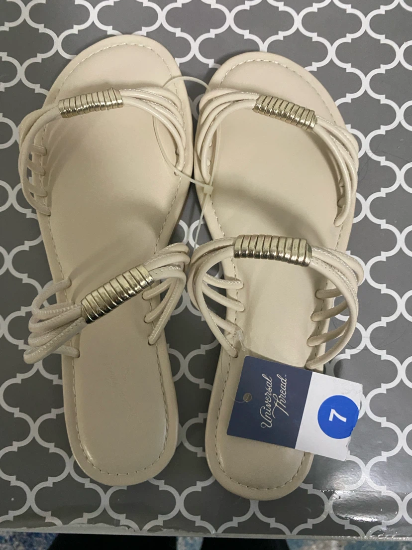 Universal Thread Women's Sandals Size 7 - photo 2