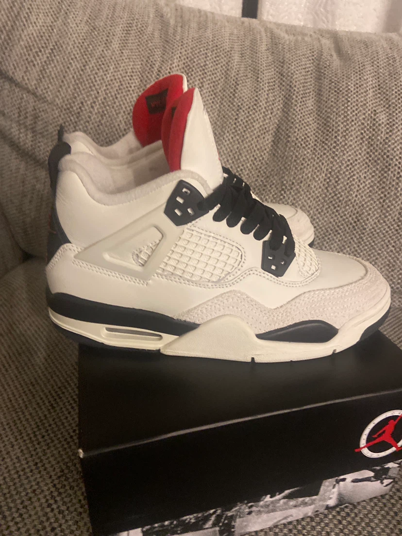 Air Jordan 4 Retro og fc (gs) - photo 4