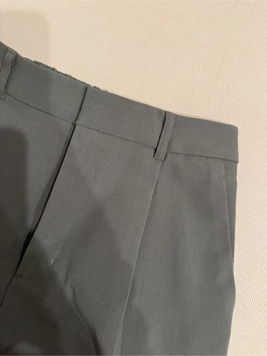 GU Grey Pleated Trousers - photo 2