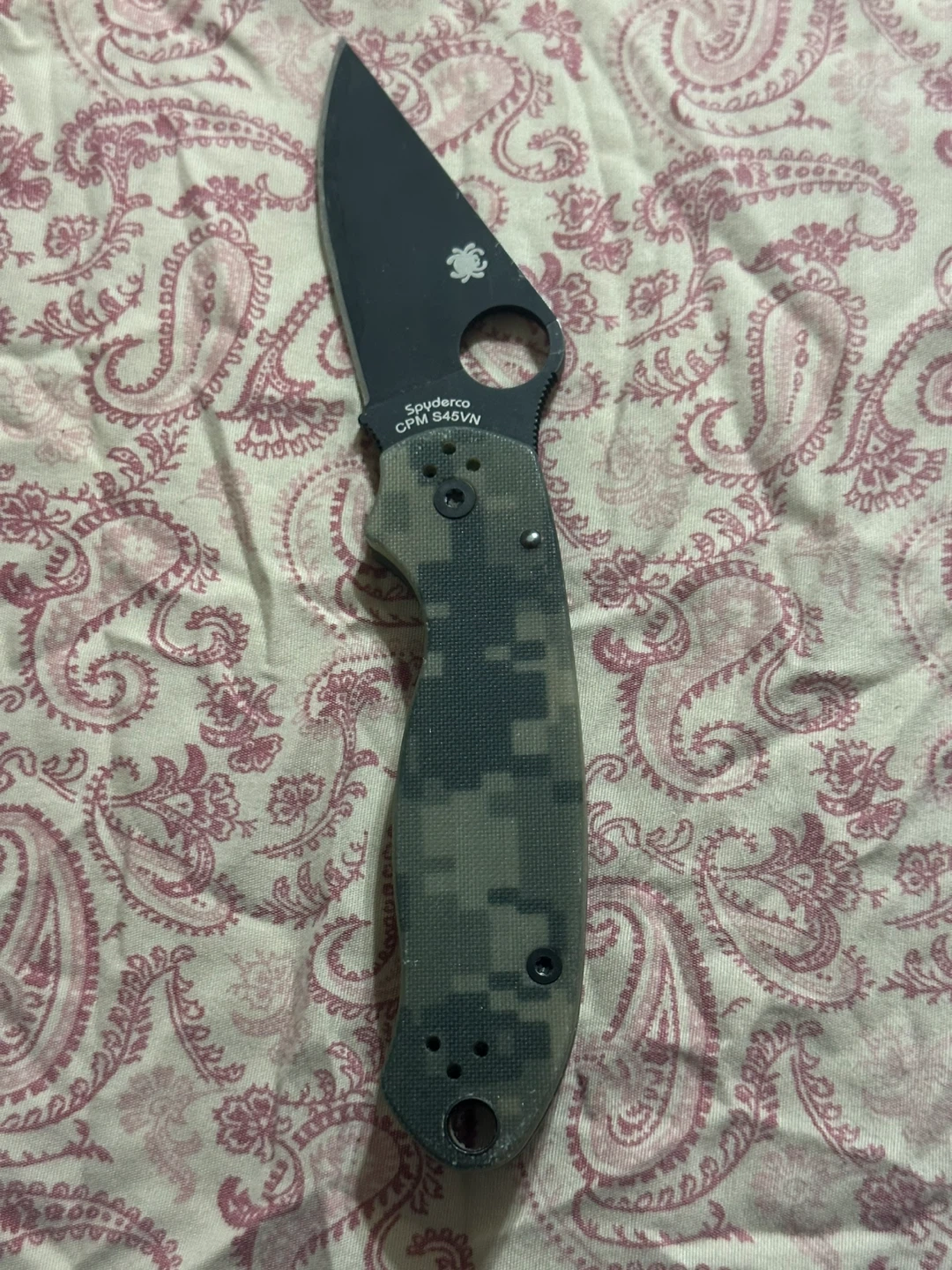 Spyderco Paramilitary 2 Digital Camo