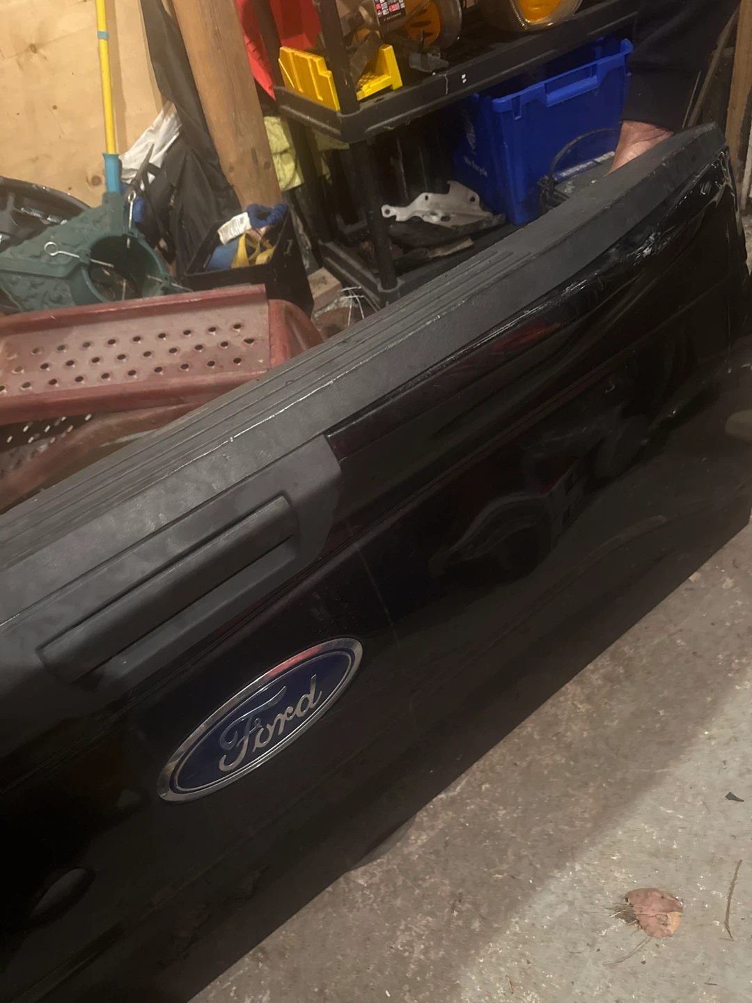 Black Ford F-150 Tailgate - photo 3