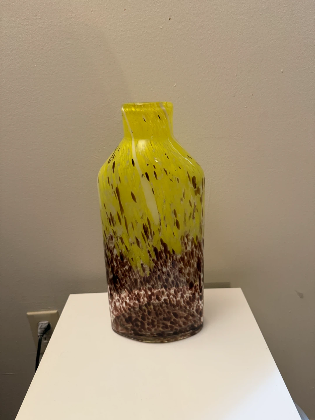 Decorative Yellow and Brown Glass Vase - photo 2