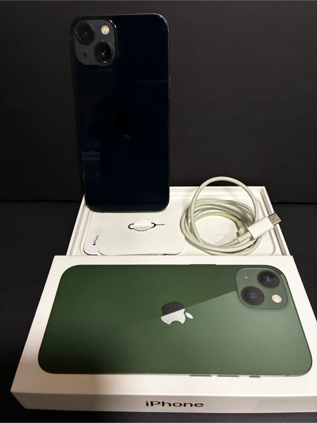 Apple iPhone 13 - photo 2