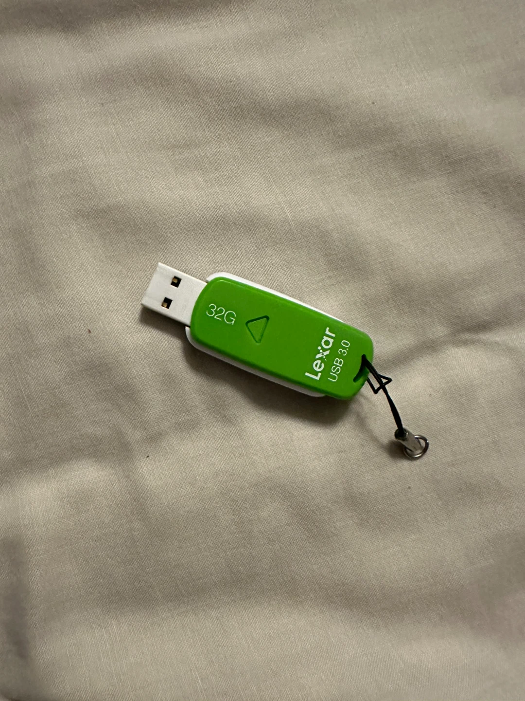 Lexar 32GB USB 3.0 Flash Drive - photo 2