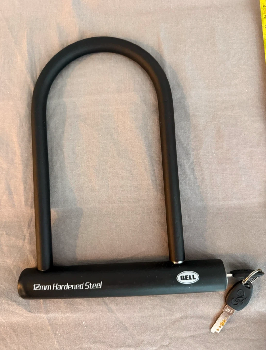 Bell U-locks with a coiled cables - photo 4