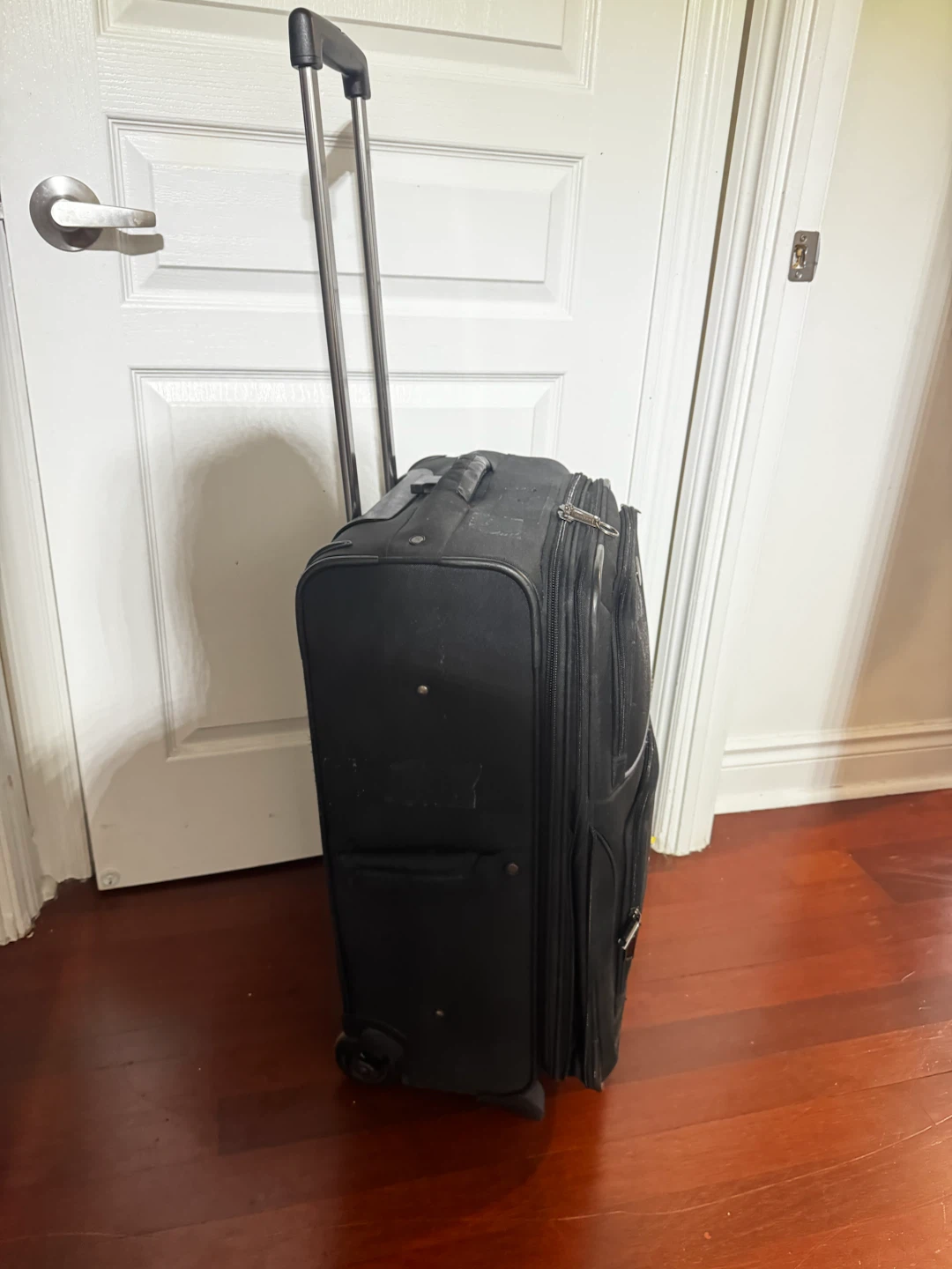 Buxton Black Luggage Suitcase - photo 2