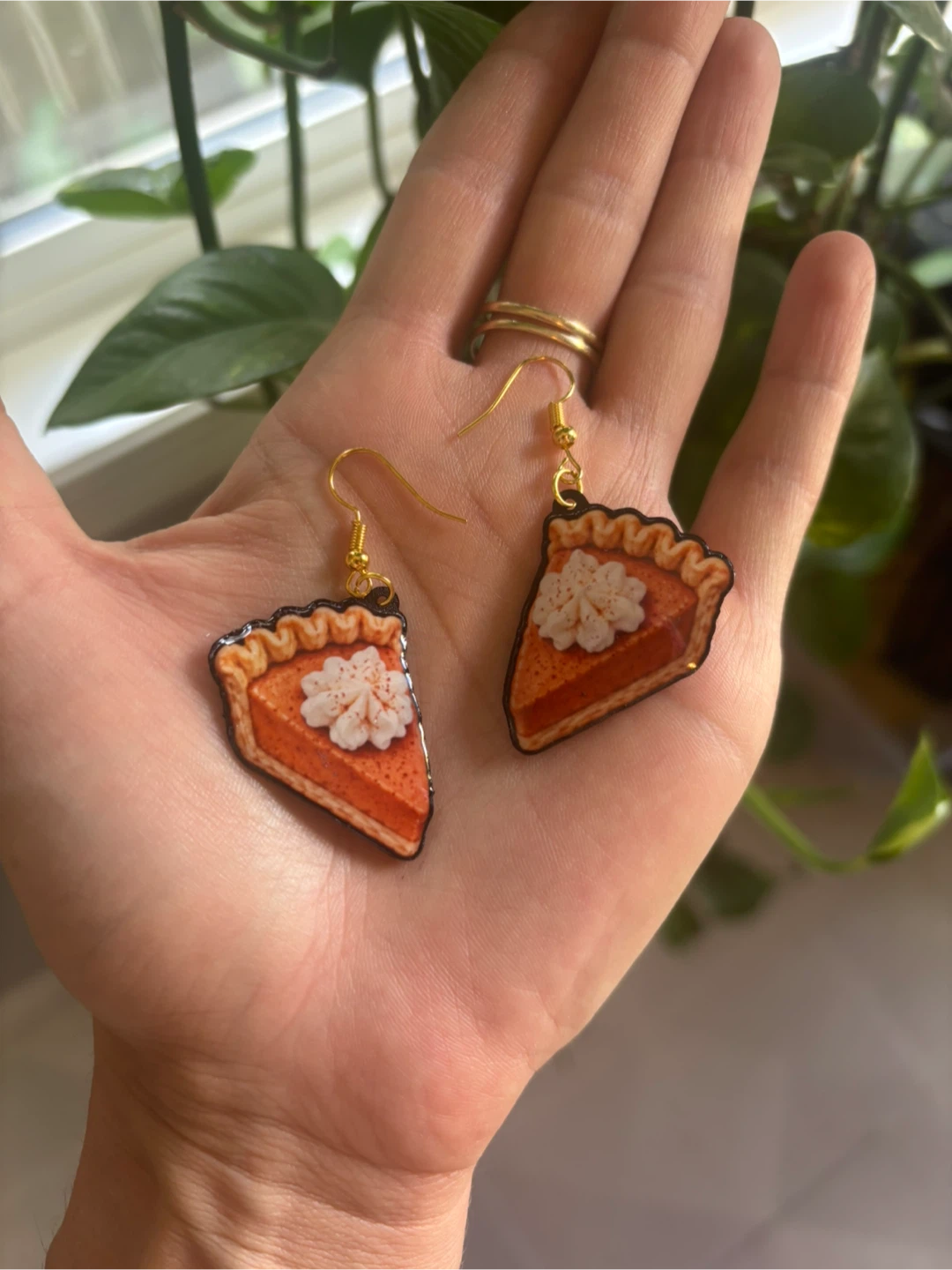 Pumpkin pie earrings