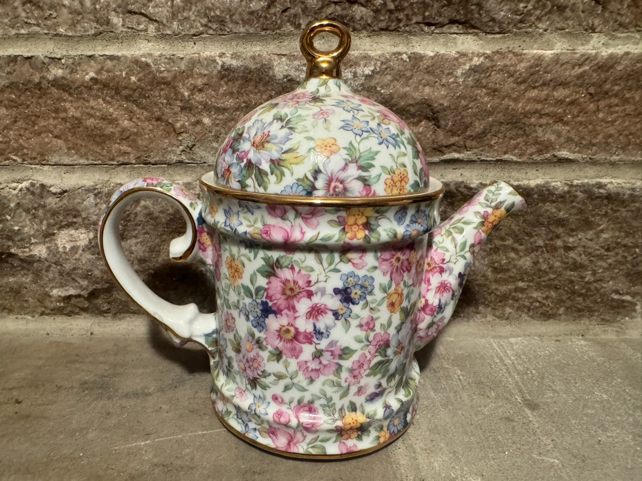 Royal Staffordshire Floral Teapot set of 3