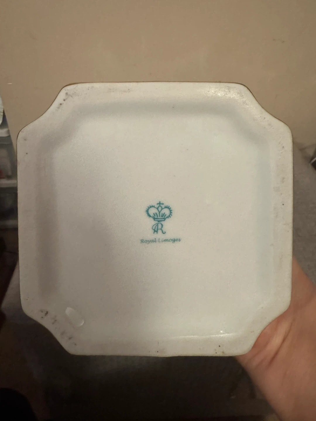 Royal Limoges Porcelain Vase with Lid - photo 4